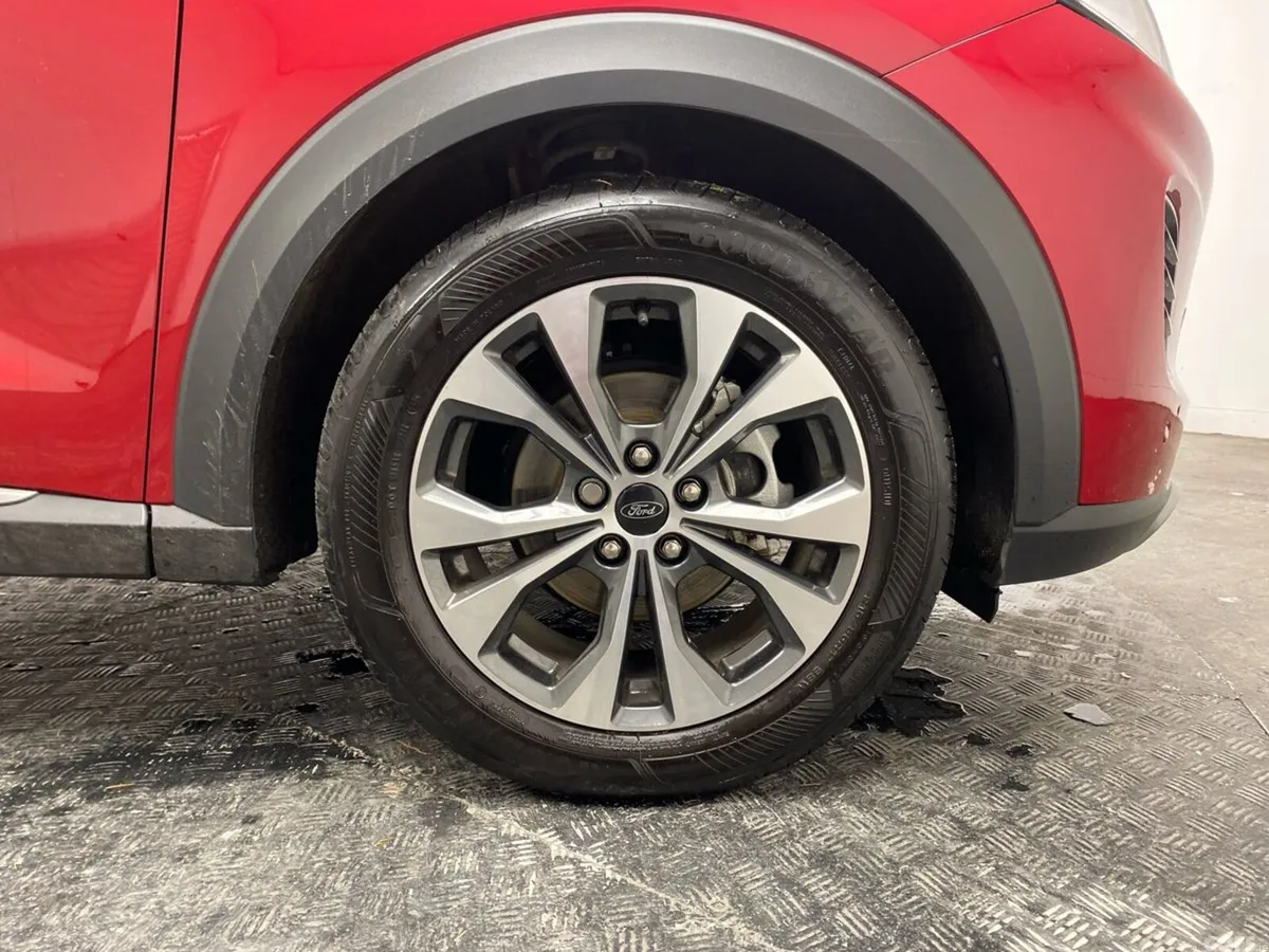 Ford Puma MPV, Petrol Hybrid, 2026, Red