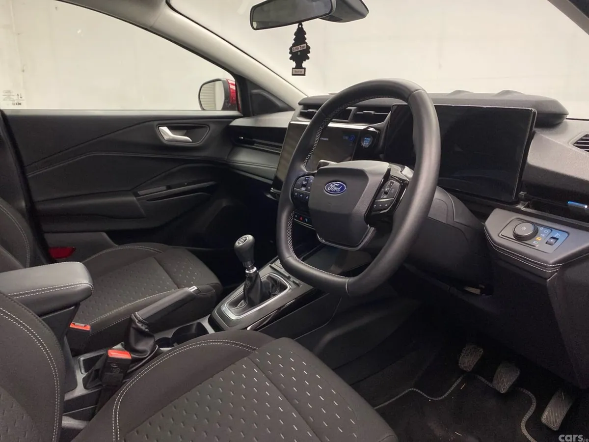 Ford Puma MPV, Petrol Hybrid, 2026, Red
