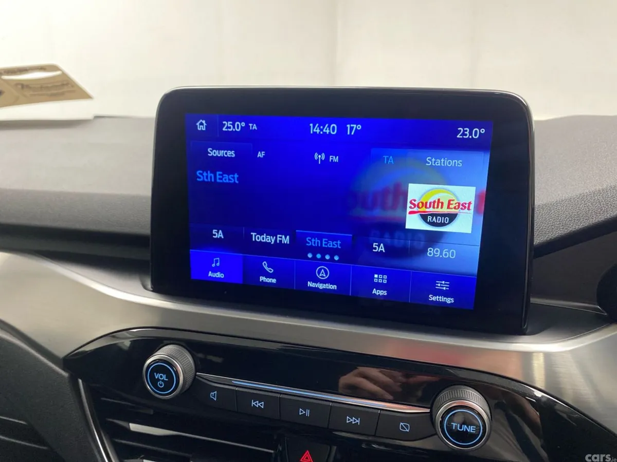 Ford Kuga SUV, Petrol Plug-in Hybrid, 2023, Grey