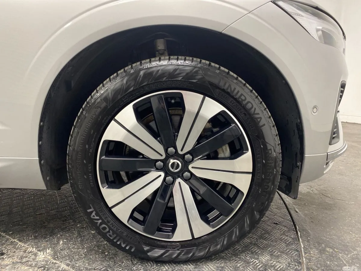 Volvo XC60 SUV, Petrol Plug-in Hybrid, 2023, Grey