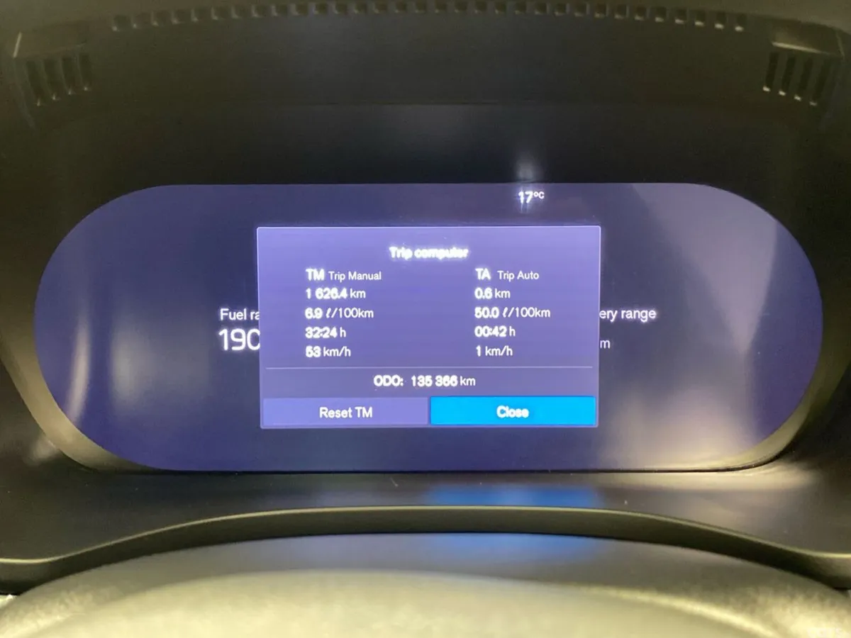 Volvo XC60 SUV, Petrol Plug-in Hybrid, 2023, Grey