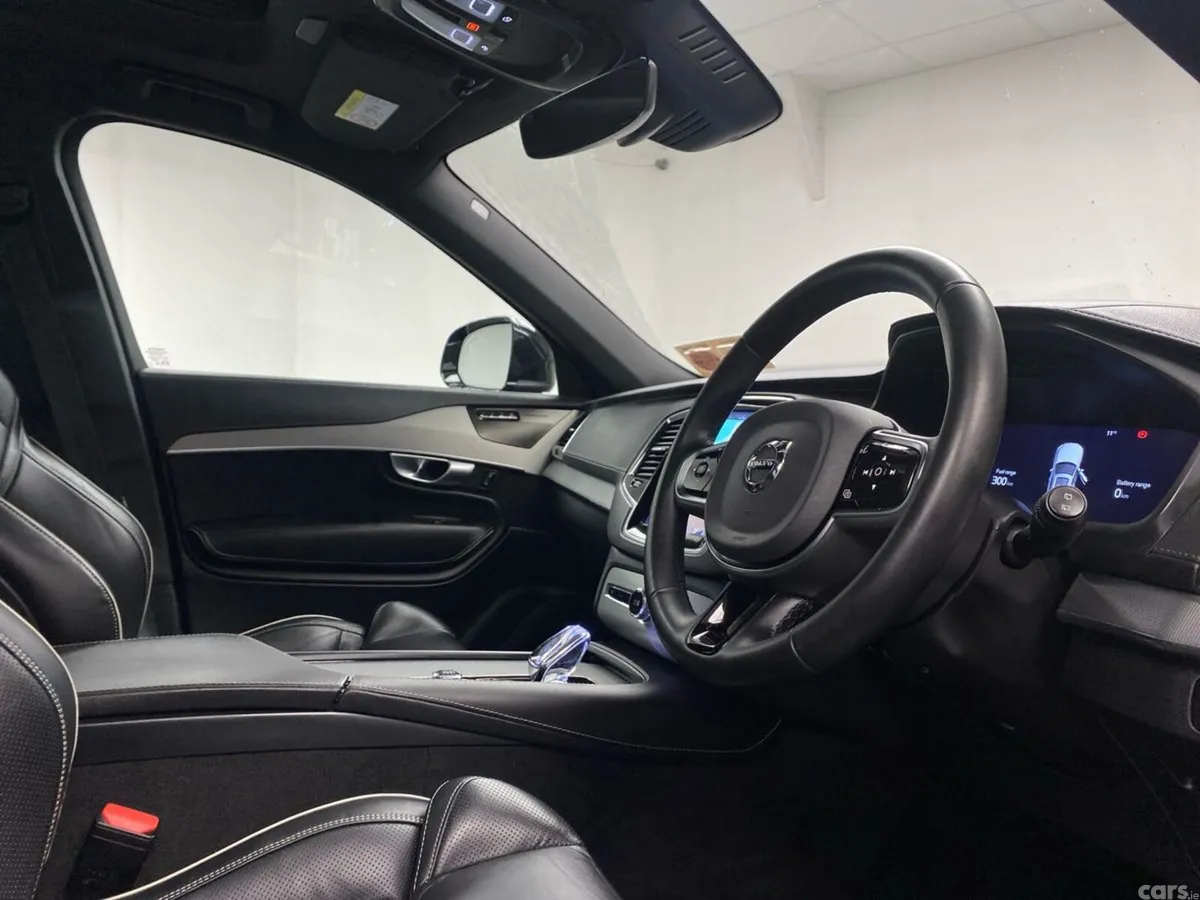 Volvo XC90 SUV, Petrol Plug-in Hybrid, 2024, Black