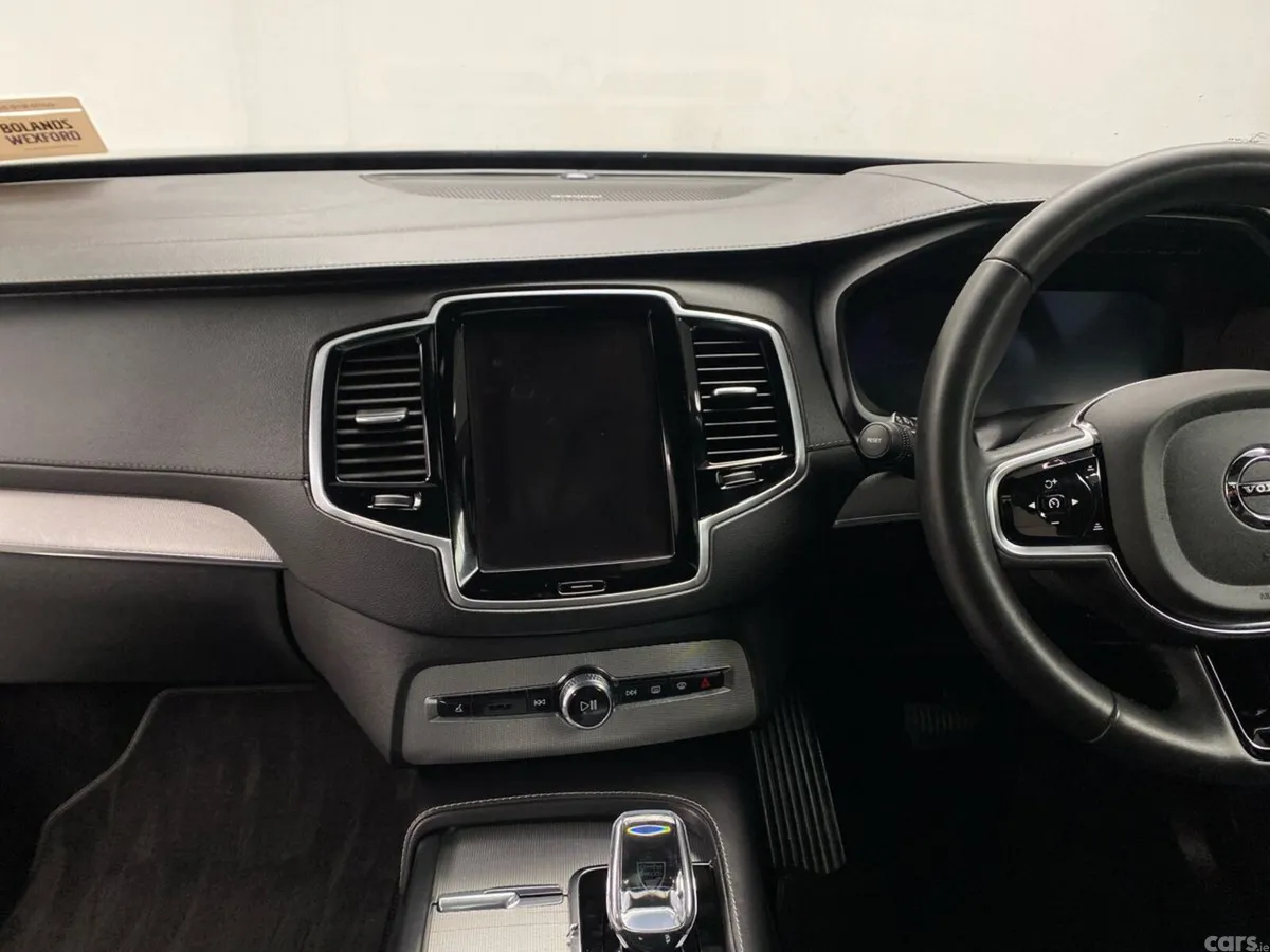 Volvo XC90 SUV, Petrol Plug-in Hybrid, 2024, Black