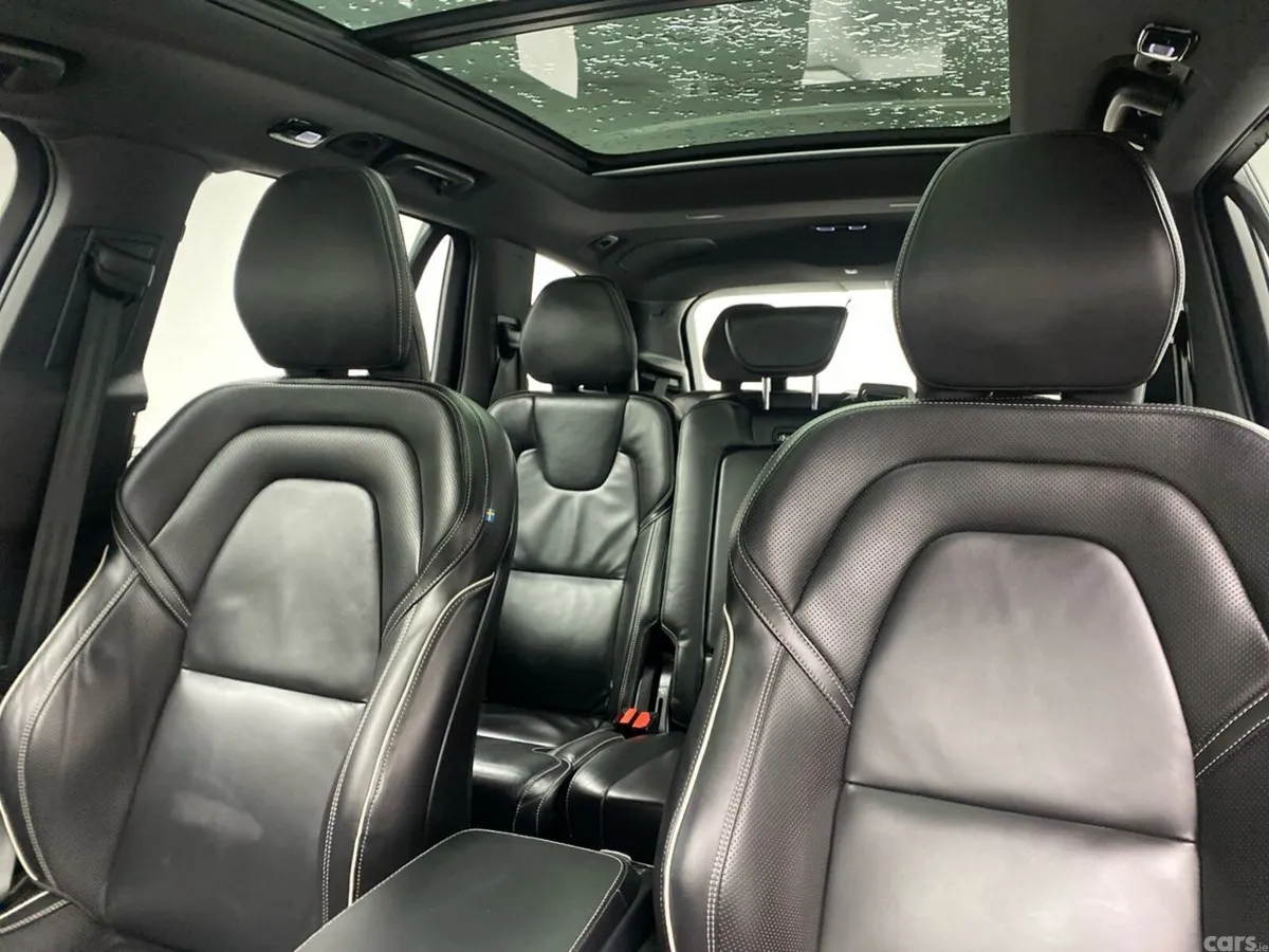 Volvo XC90 SUV, Petrol Plug-in Hybrid, 2024, Black