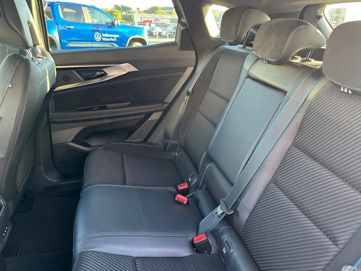 Renault Austral SUV, Petrol, 2024, Grey