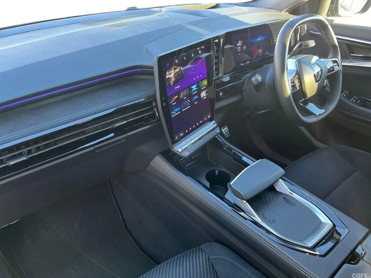 Renault Austral SUV, Petrol, 2024, Grey