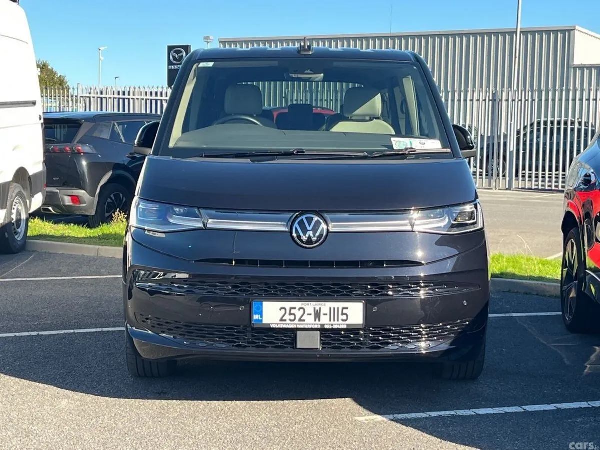 Volkswagen Multivan MPV, Petrol Plug-in Hybrid, 2025, Black