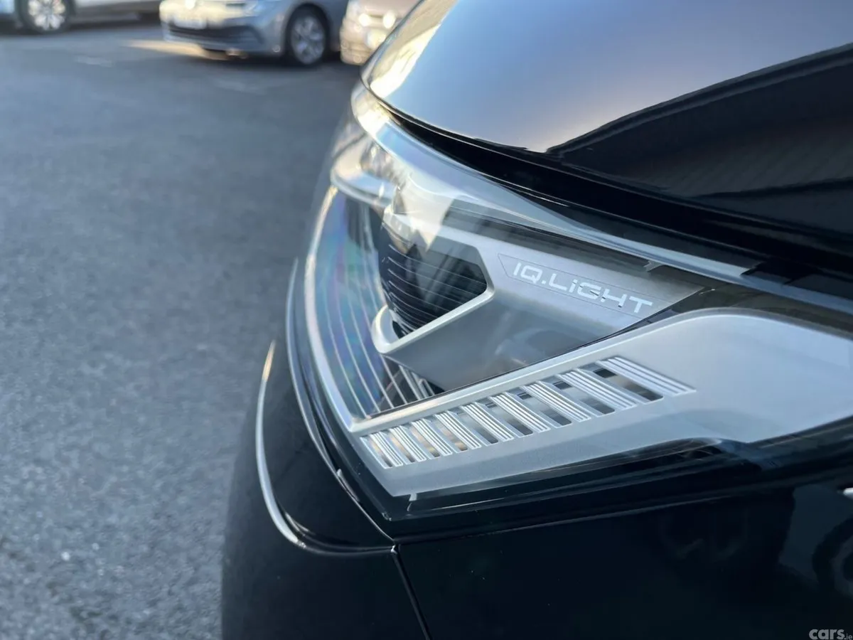 Volkswagen Multivan MPV, Petrol Plug-in Hybrid, 2025, Black
