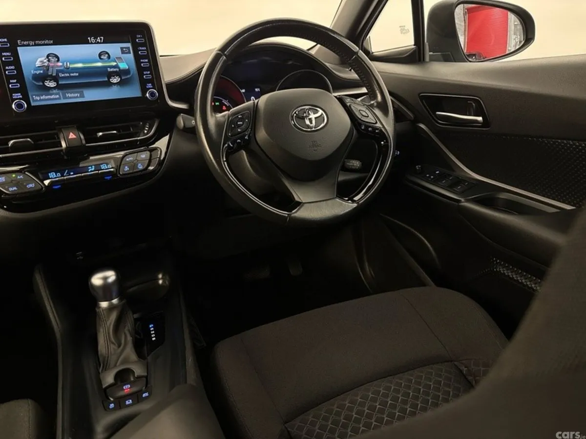 Toyota C-HR SUV, Petrol Hybrid, 2022, Grey