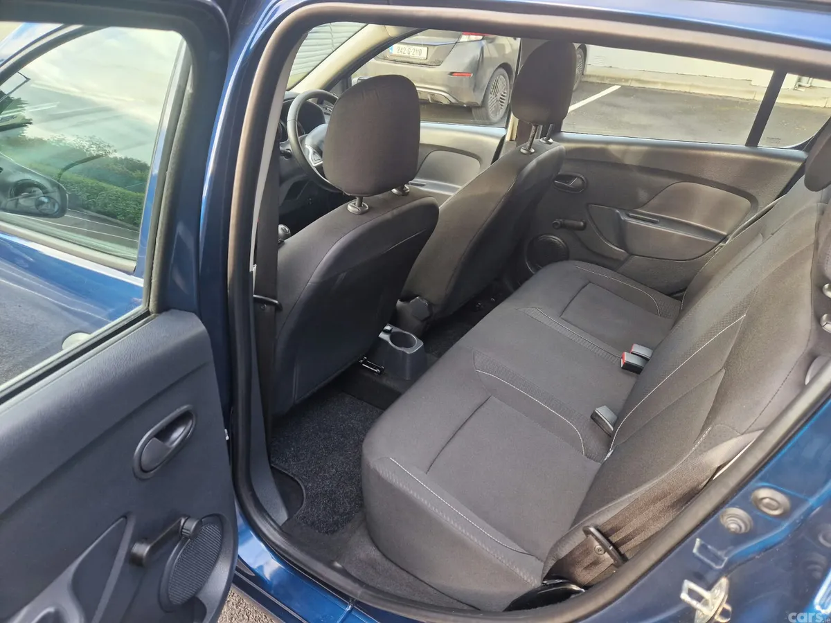 Dacia Sandero Hatchback, Petrol, 2019, Blue