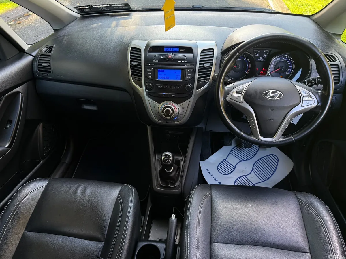 Hyundai ix20 MPV, Diesel, 2016, Red