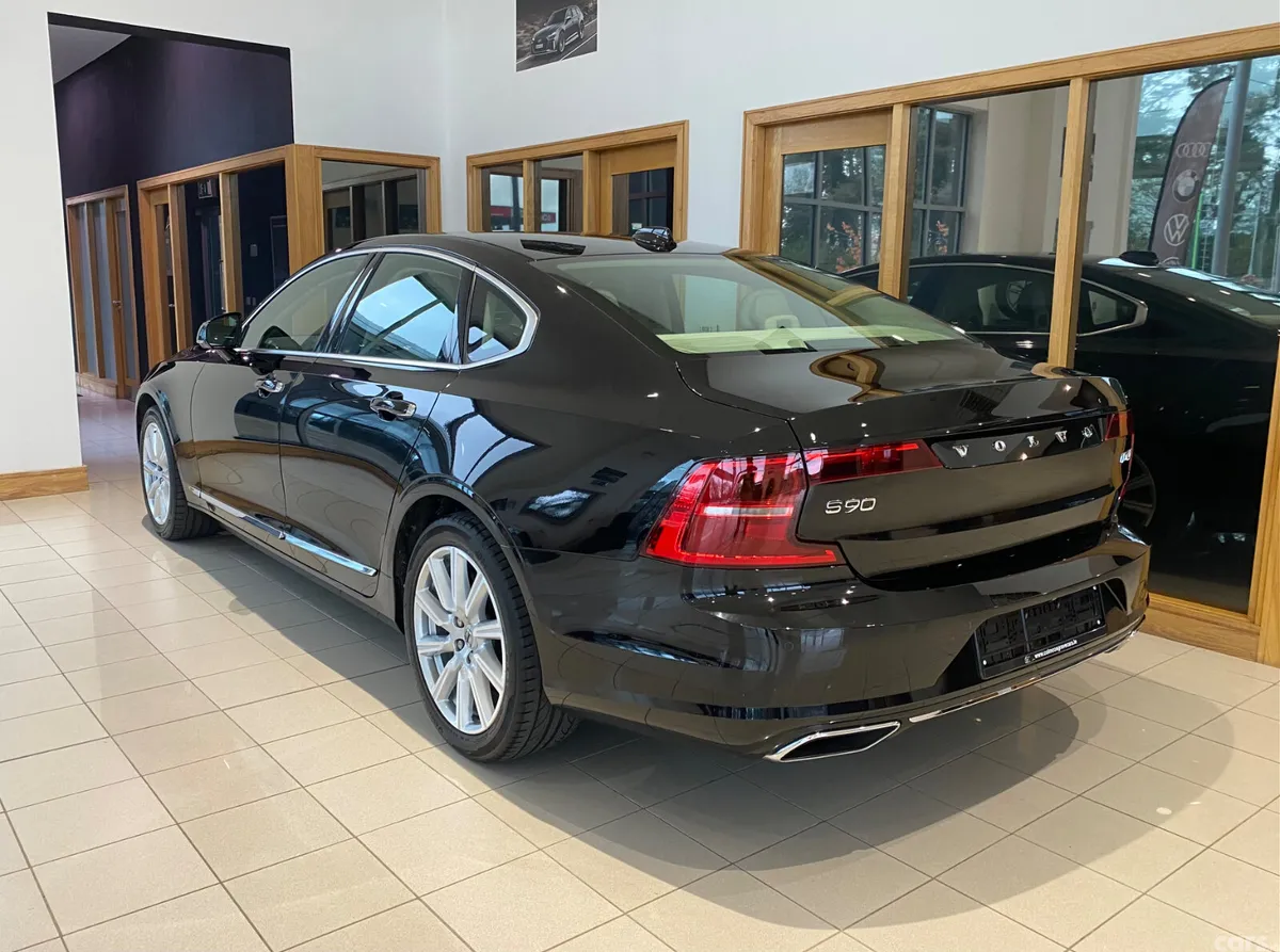Volvo S90 Saloon, Diesel, 2018, Black