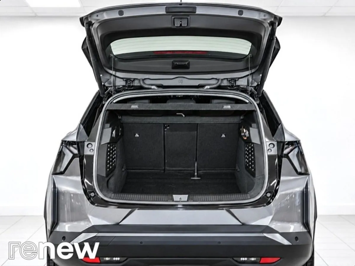 Renault Scenic E-Tech MPV, Electric, 2026, Grey