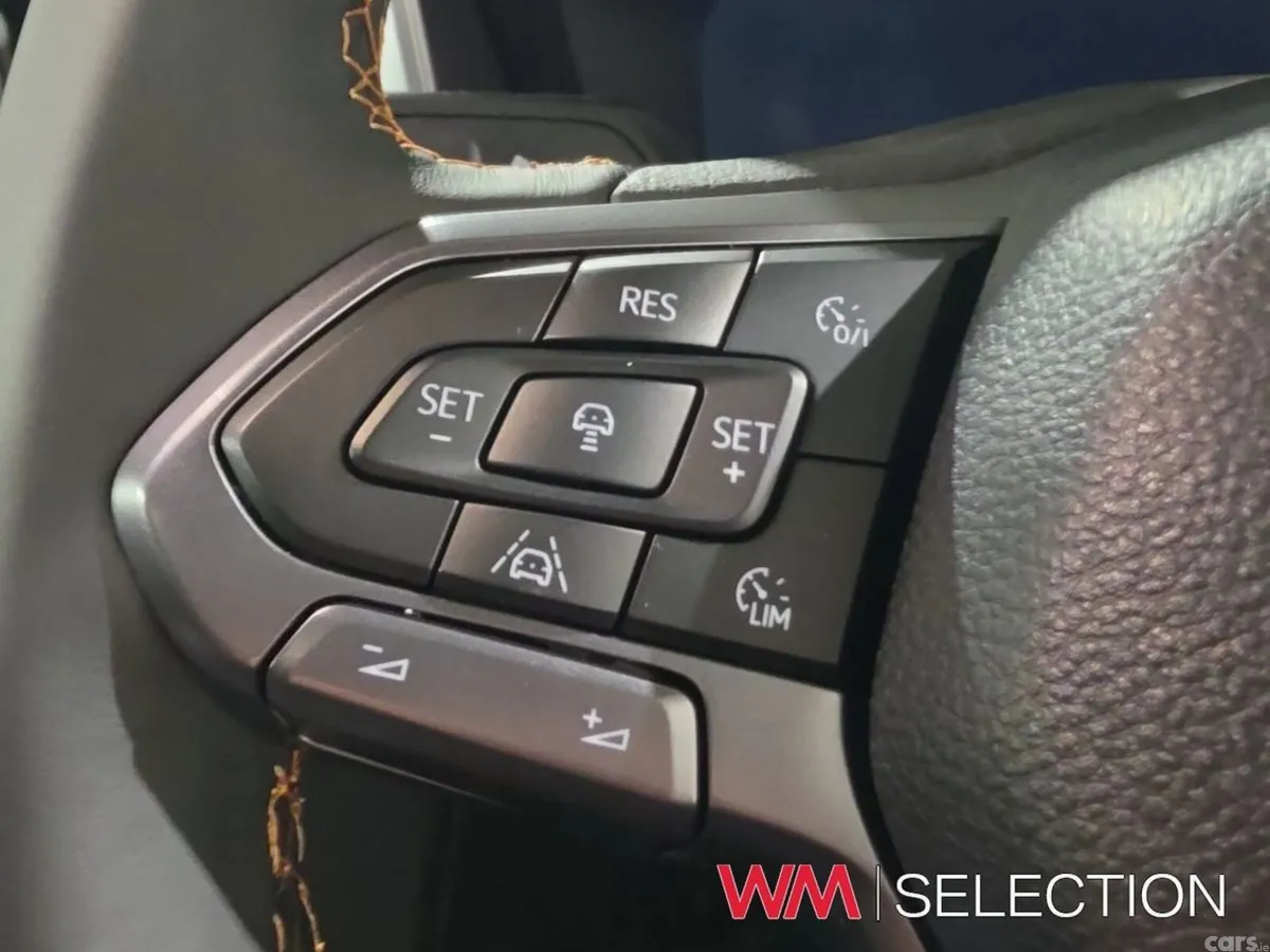 Volkswagen Amarok MPV, Diesel, 2026, Red