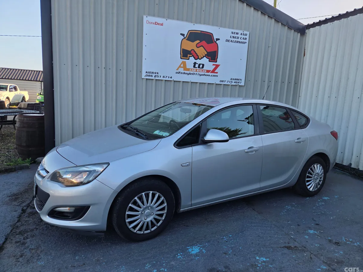 Opel Astra Saloon, Petrol, 2013, Silver