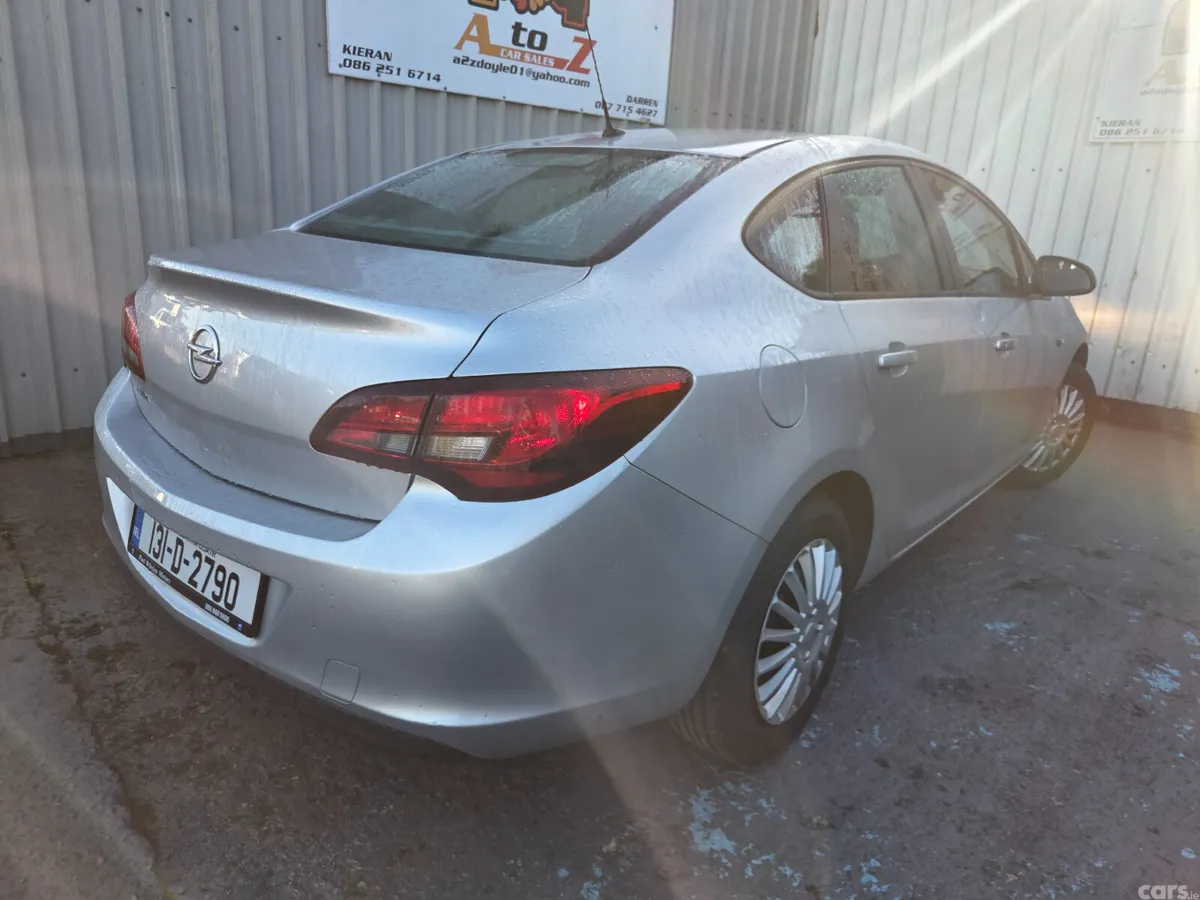 Opel Astra Saloon, Petrol, 2013, Silver