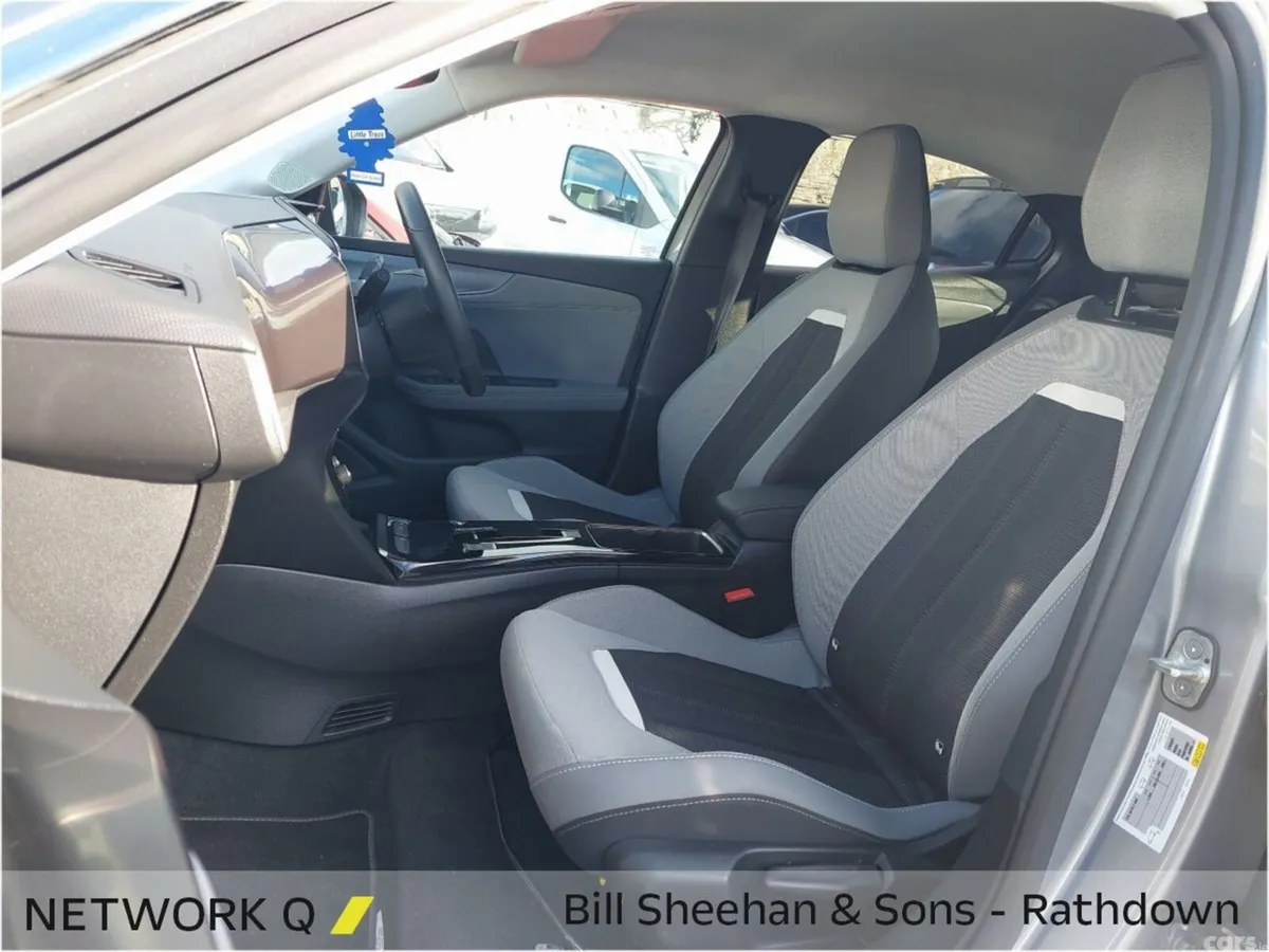 Opel Mokka SUV, Electric, 2025, Grey