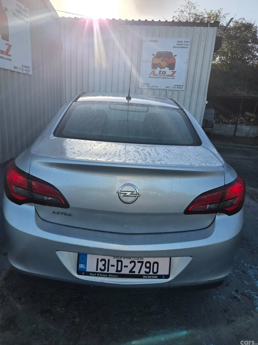 Opel Astra Saloon, Petrol, 2013, Silver