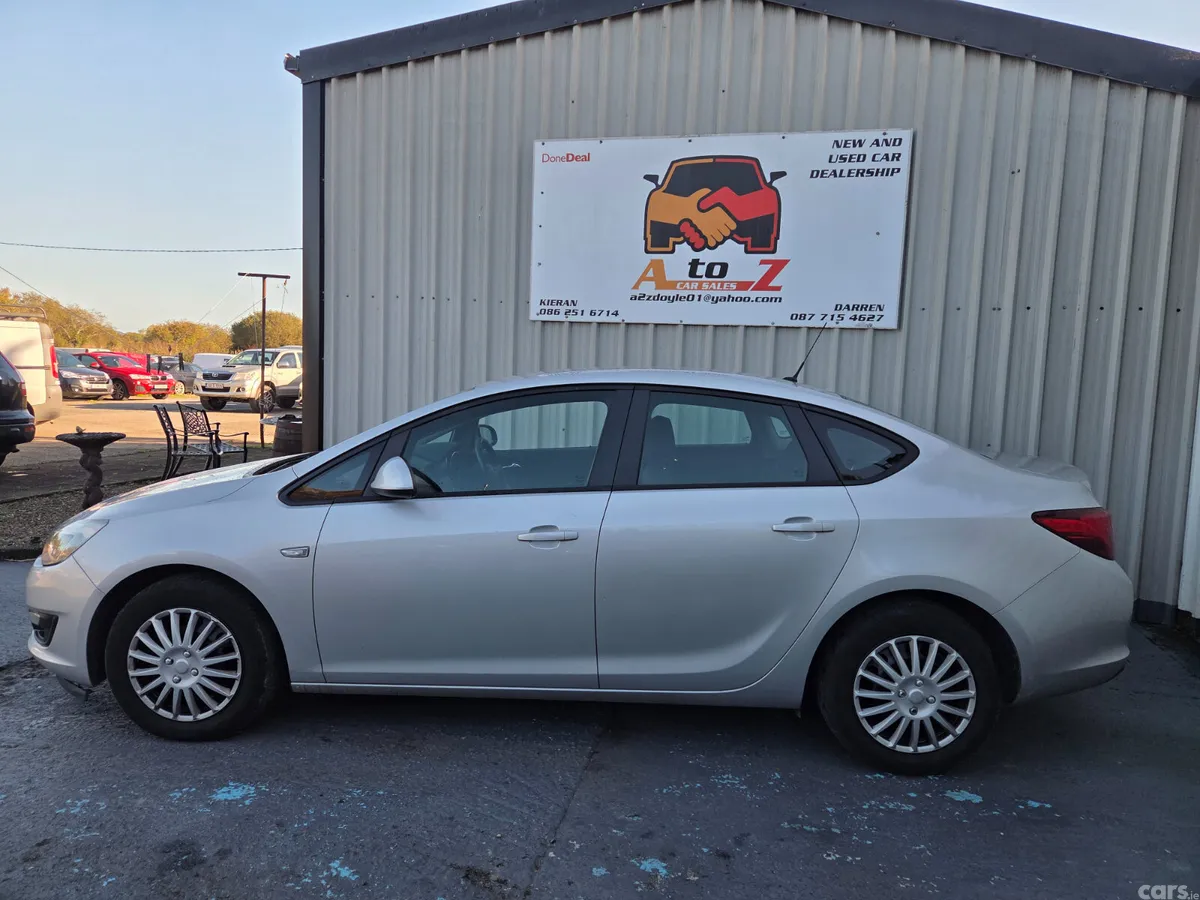 Opel Astra Saloon, Petrol, 2013, Silver