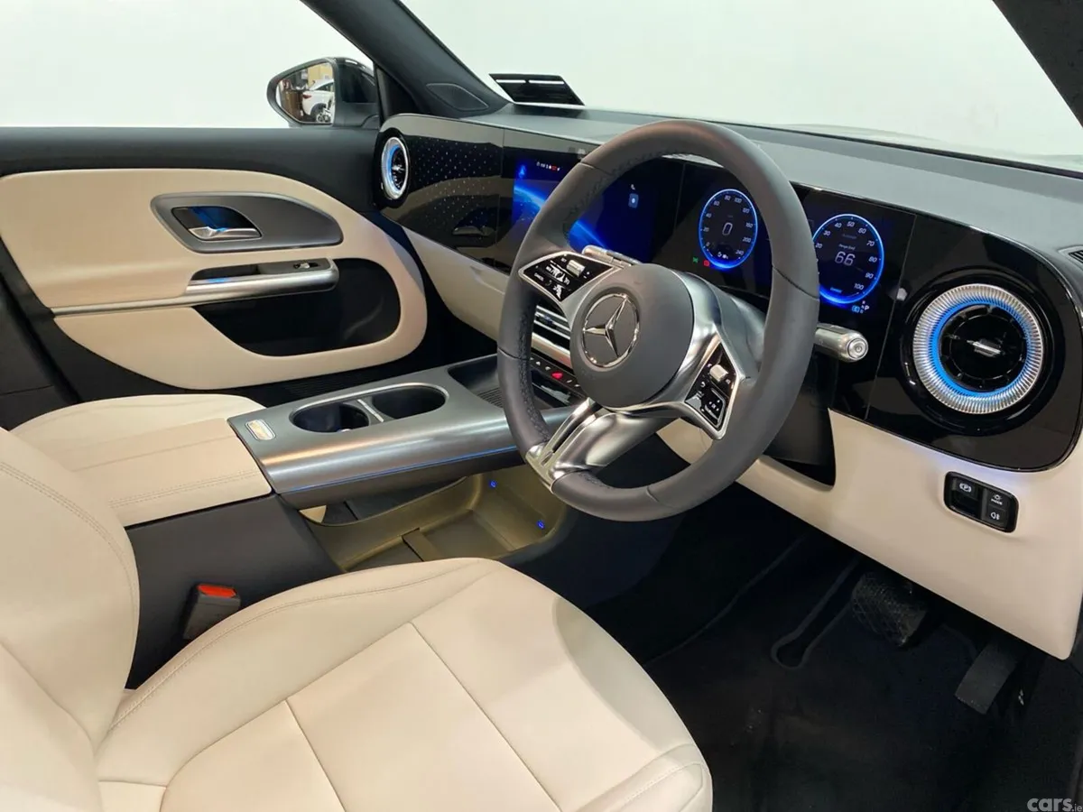 Mercedes-Benz GLB SUV, Electric, 2026, Black