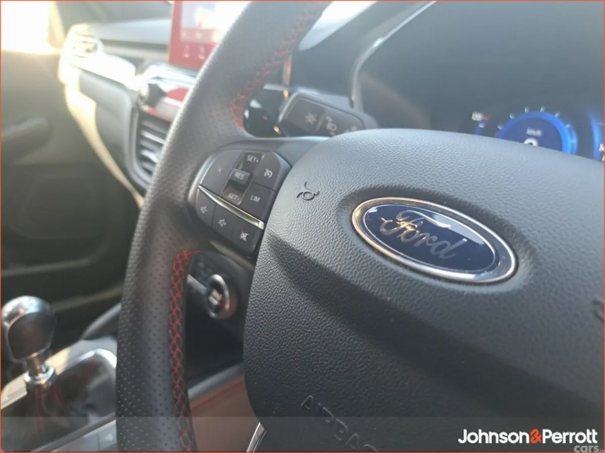 Ford Kuga SUV, Diesel, 2023, Red