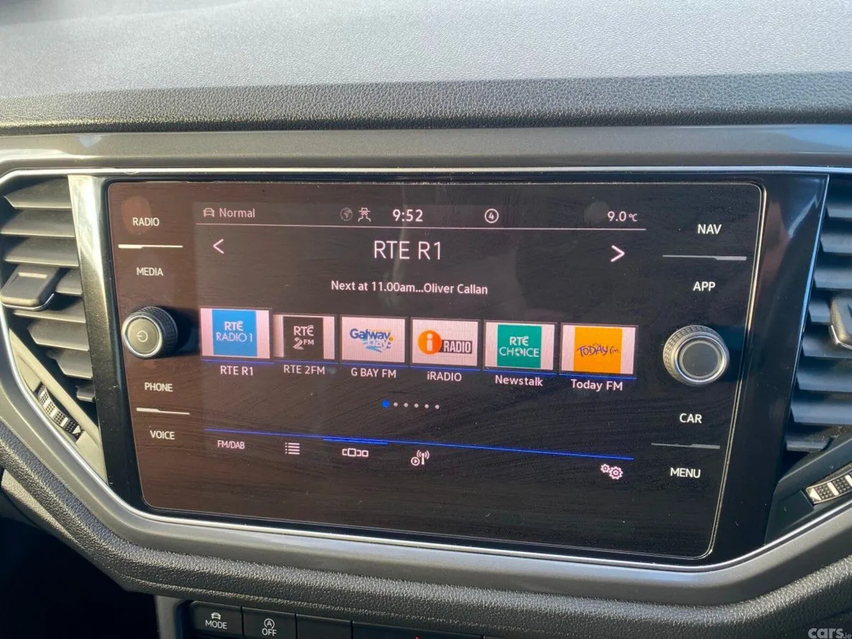 Volkswagen T-Roc SUV, Diesel, 2022, Black