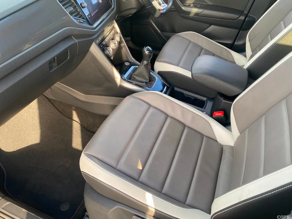 Volkswagen T-Roc SUV, Diesel, 2022, Black