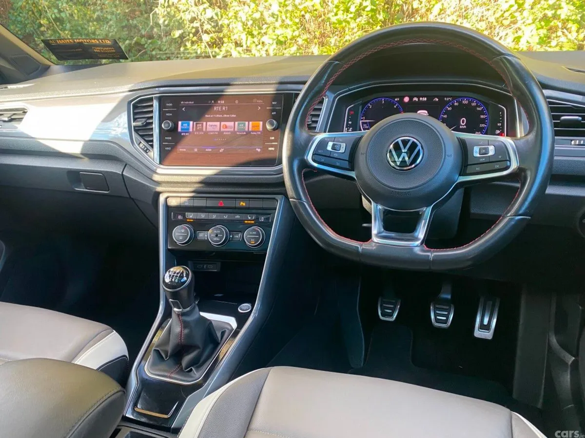 Volkswagen T-Roc SUV, Diesel, 2022, Black