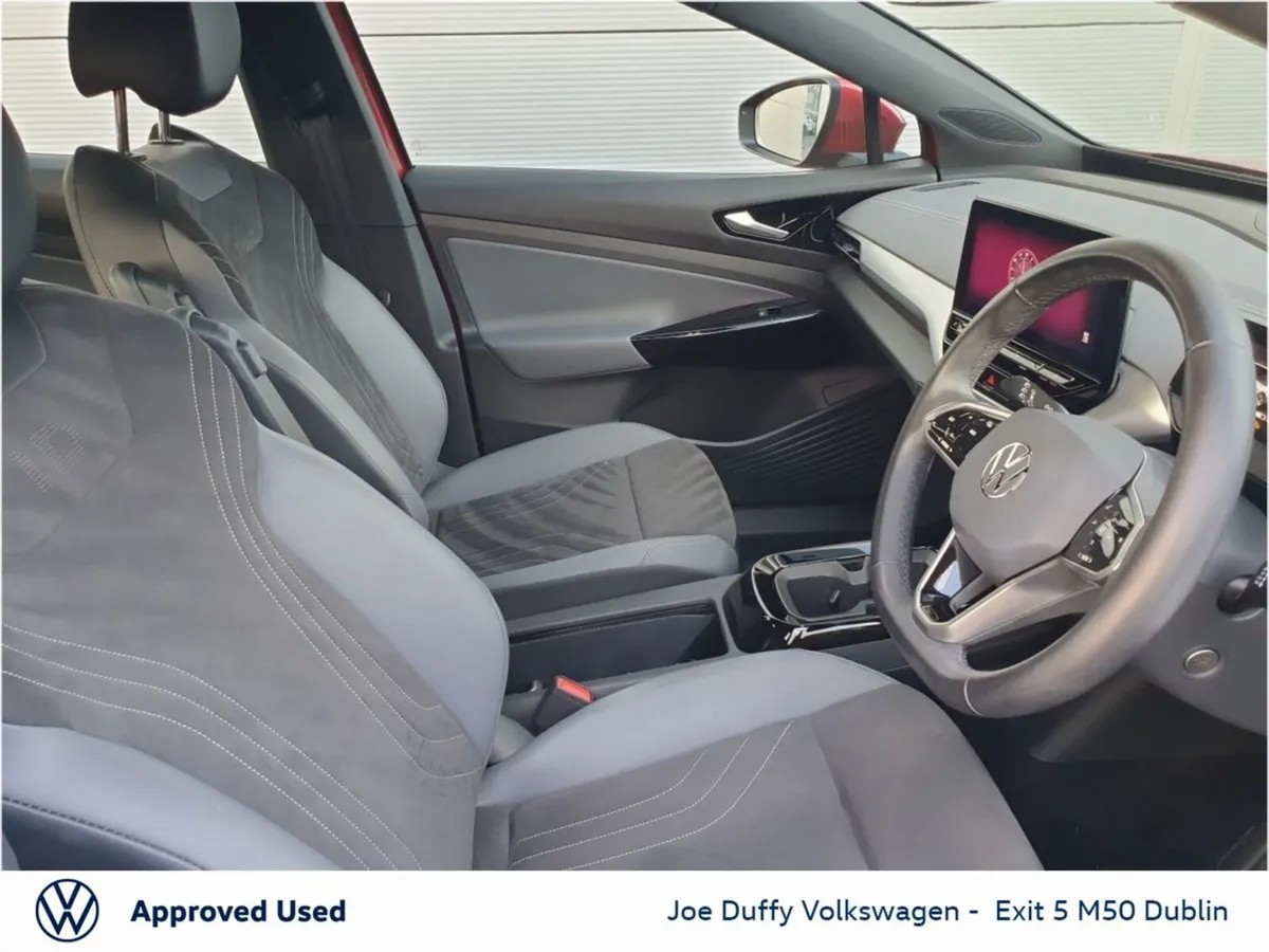 Volkswagen ID.4 Estate, Electric, 2023, Red