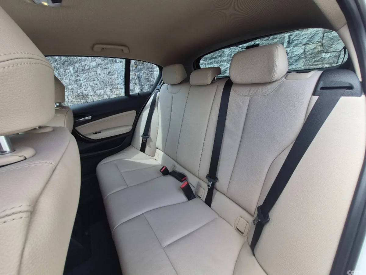 BMW 1-Series Hatchback, Diesel, 2019, White