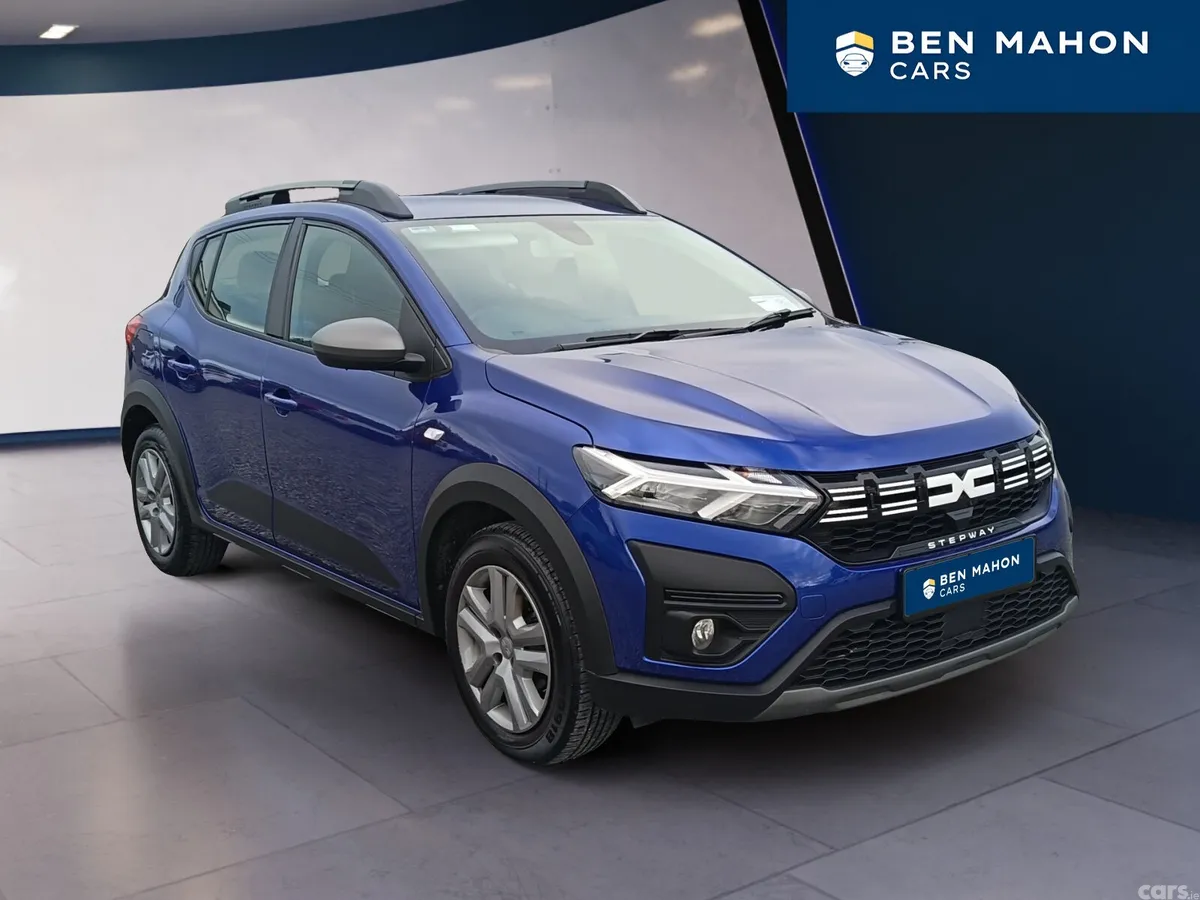 Dacia Sandero Stepway Hatchback, Petrol, 2023, Blue