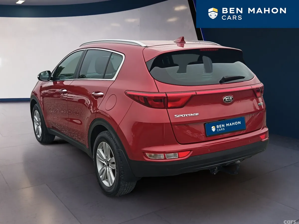 Kia Sportage SUV, Diesel, 2016, Red