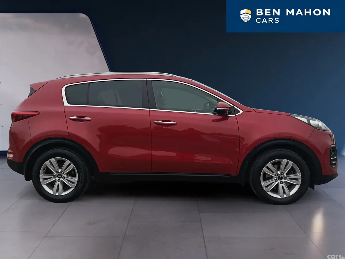 Kia Sportage SUV, Diesel, 2016, Red
