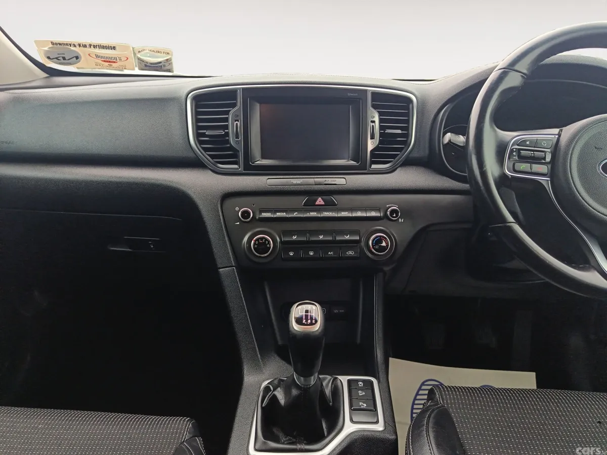 Kia Sportage SUV, Diesel, 2016, Red