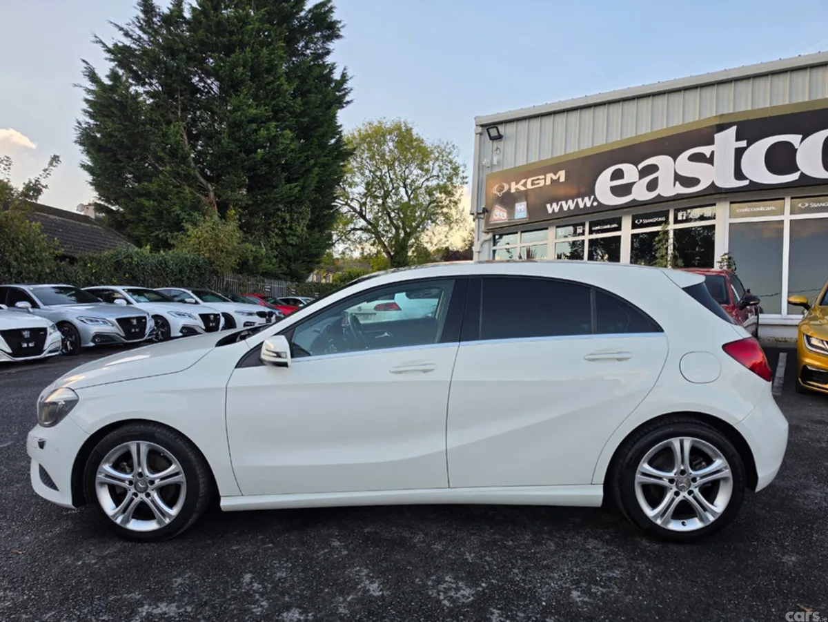Mercedes-Benz A-Class Hatchback, Petrol, 2015, White