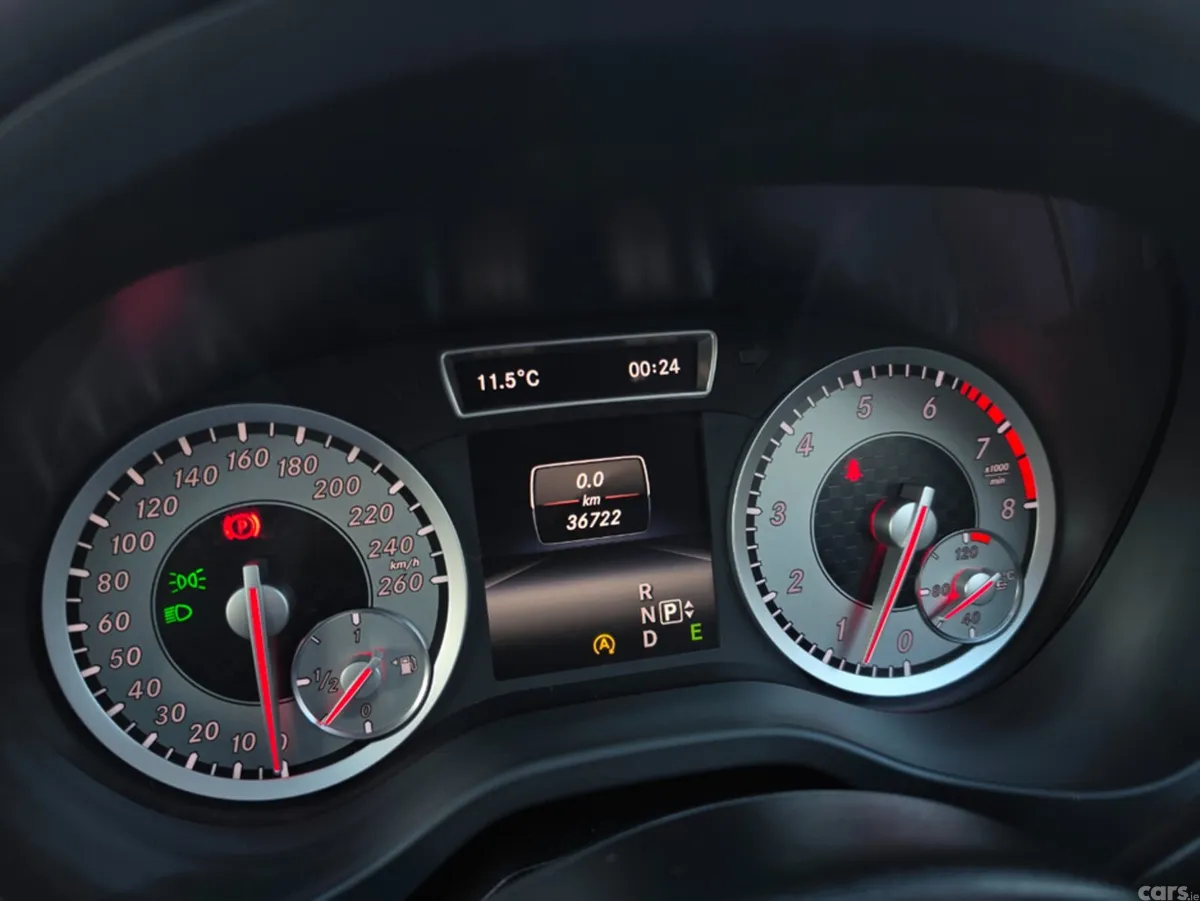 Mercedes-Benz A-Class Hatchback, Petrol, 2015, White