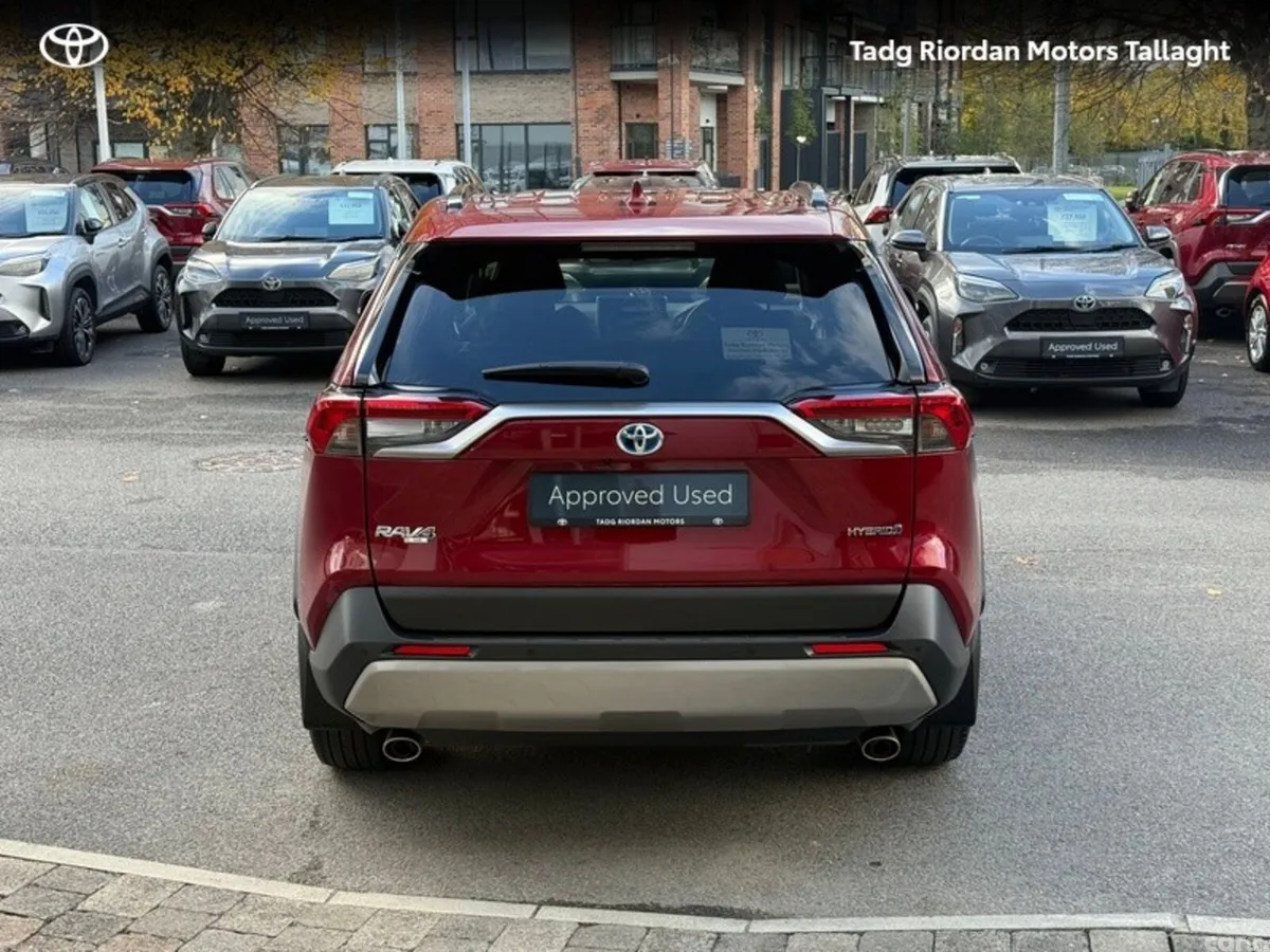 Toyota RAV4 SUV, Petrol Hybrid, 2022, Red