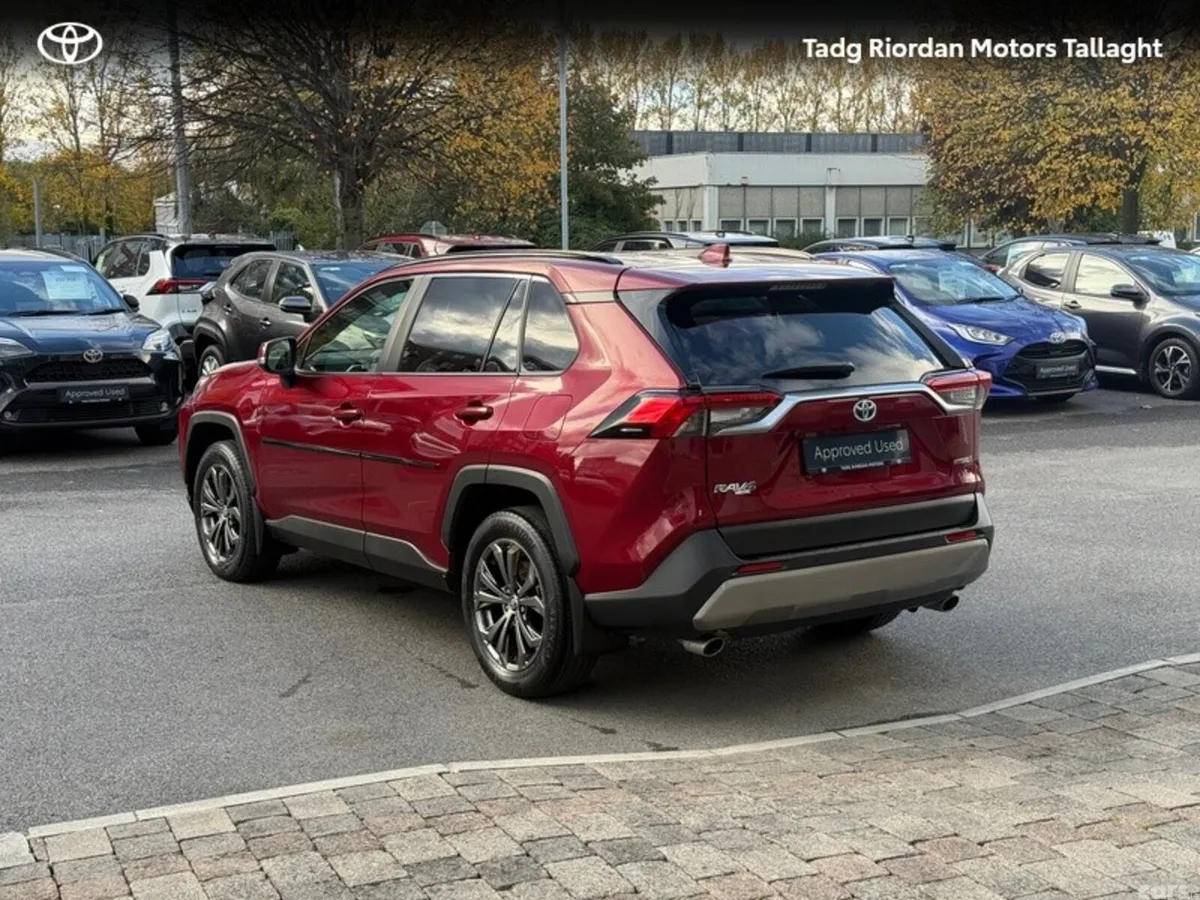 Toyota RAV4 SUV, Petrol Hybrid, 2022, Red