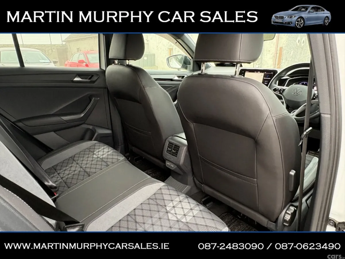 Volkswagen T-Roc Estate, Diesel, 2023, White