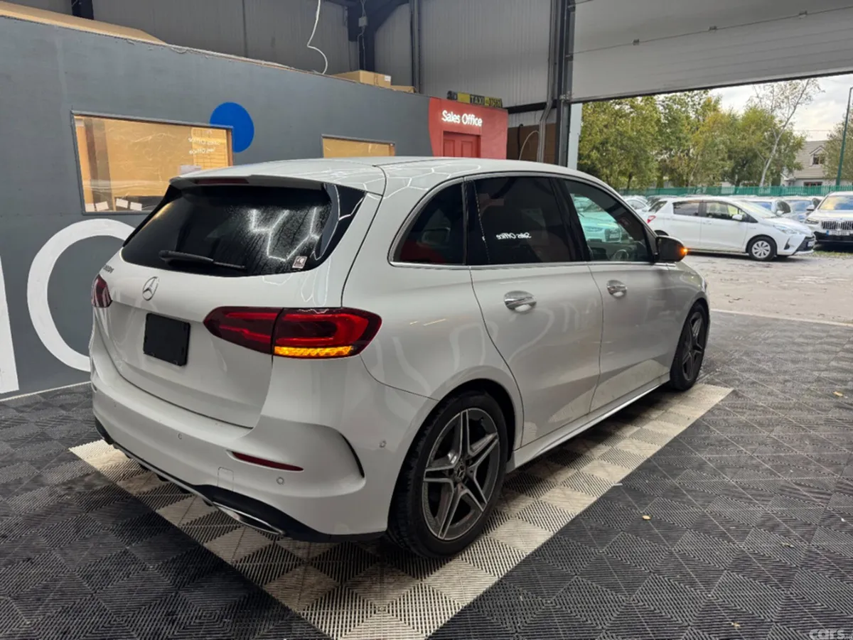 Mercedes-Benz B-Class Hatchback, Diesel, 2021, White