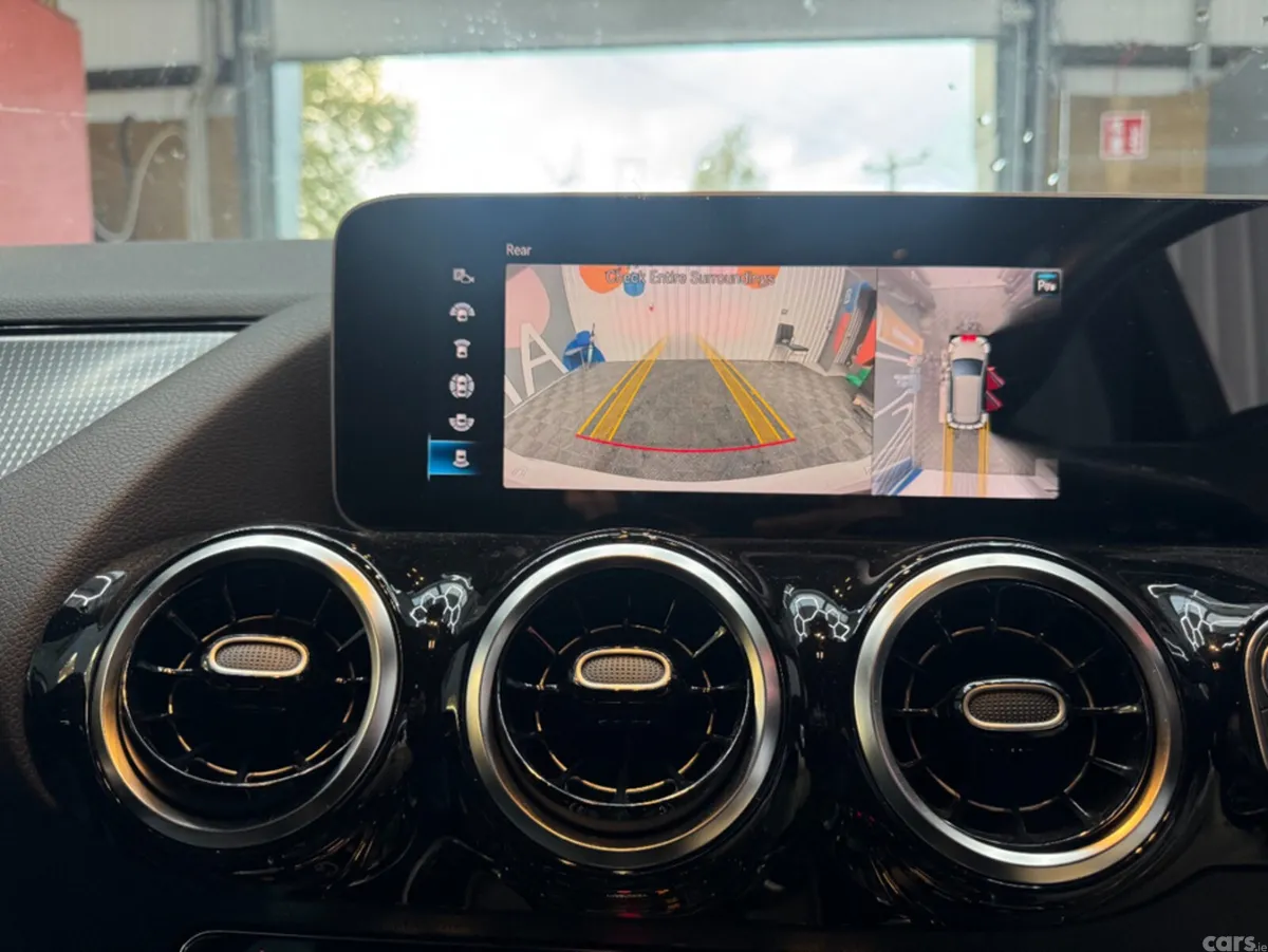 Mercedes-Benz B-Class Hatchback, Diesel, 2020, White