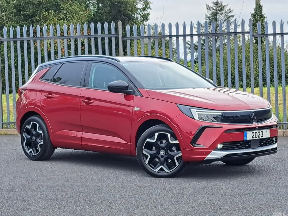 Opel Grandland Hatchback, Diesel, 2023, Red