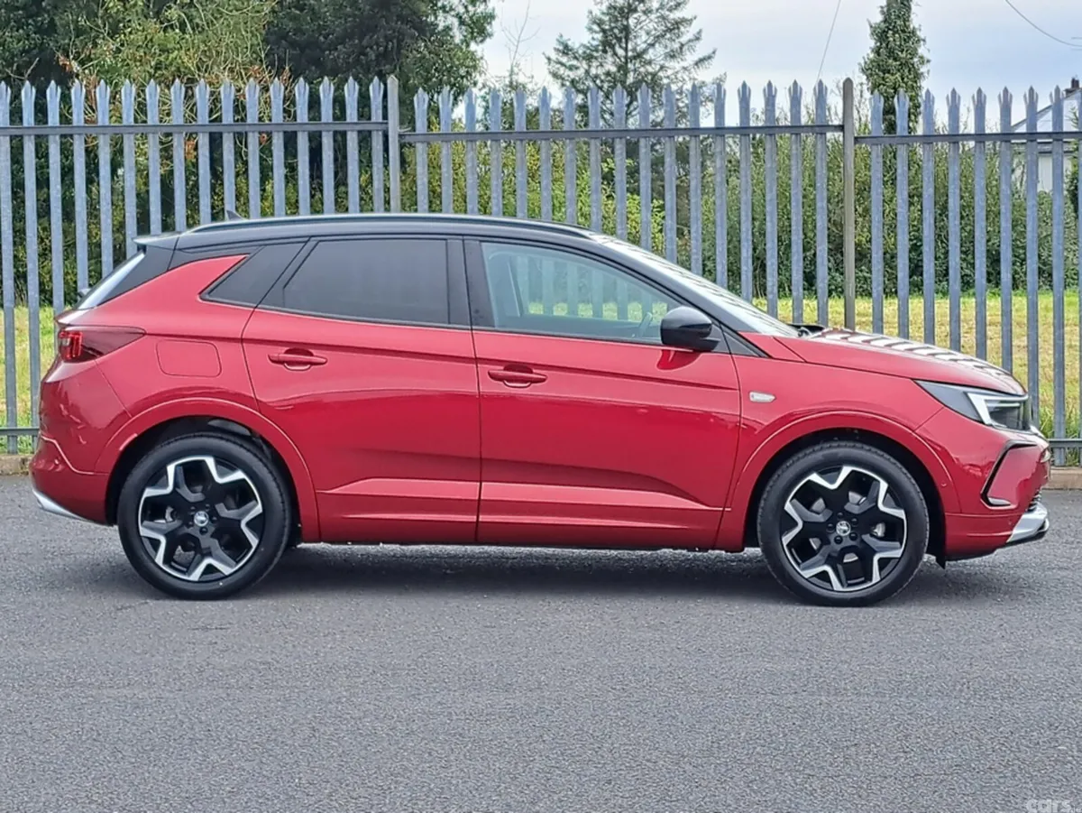 Opel Grandland Hatchback, Diesel, 2023, Red