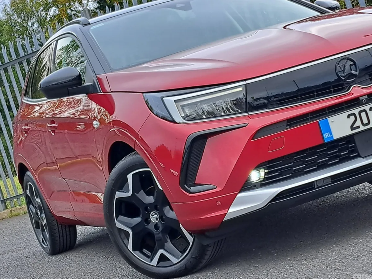Opel Grandland Hatchback, Diesel, 2023, Red