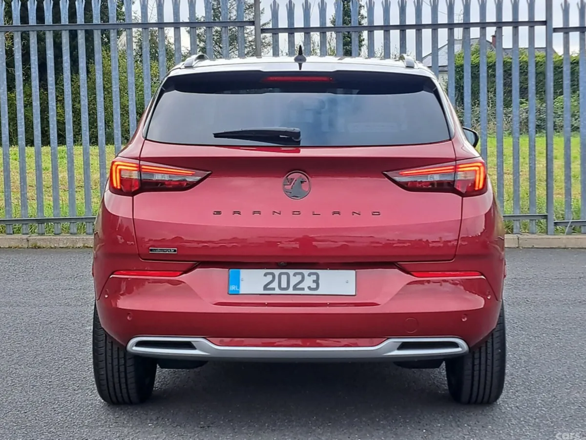 Opel Grandland Hatchback, Diesel, 2023, Red