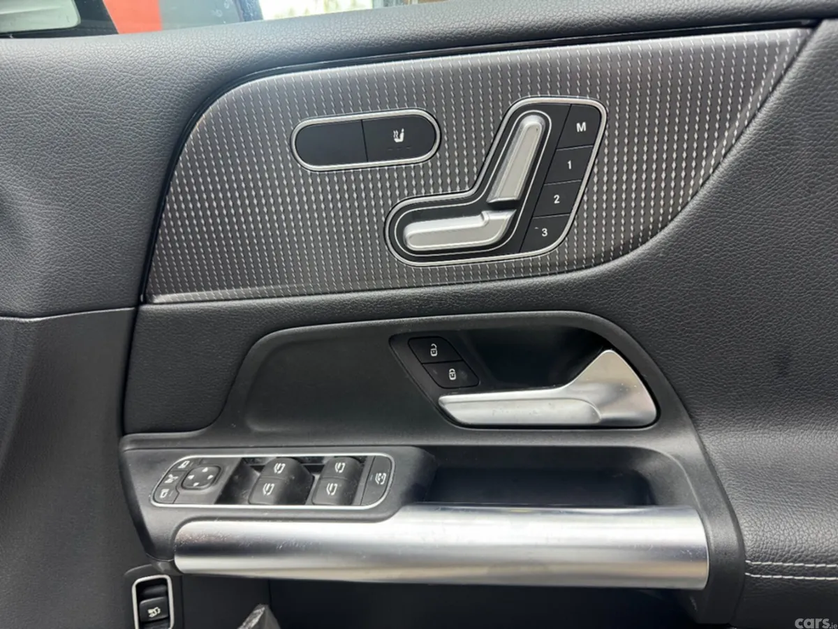 Mercedes-Benz B-Class Hatchback, Diesel, 2020, White