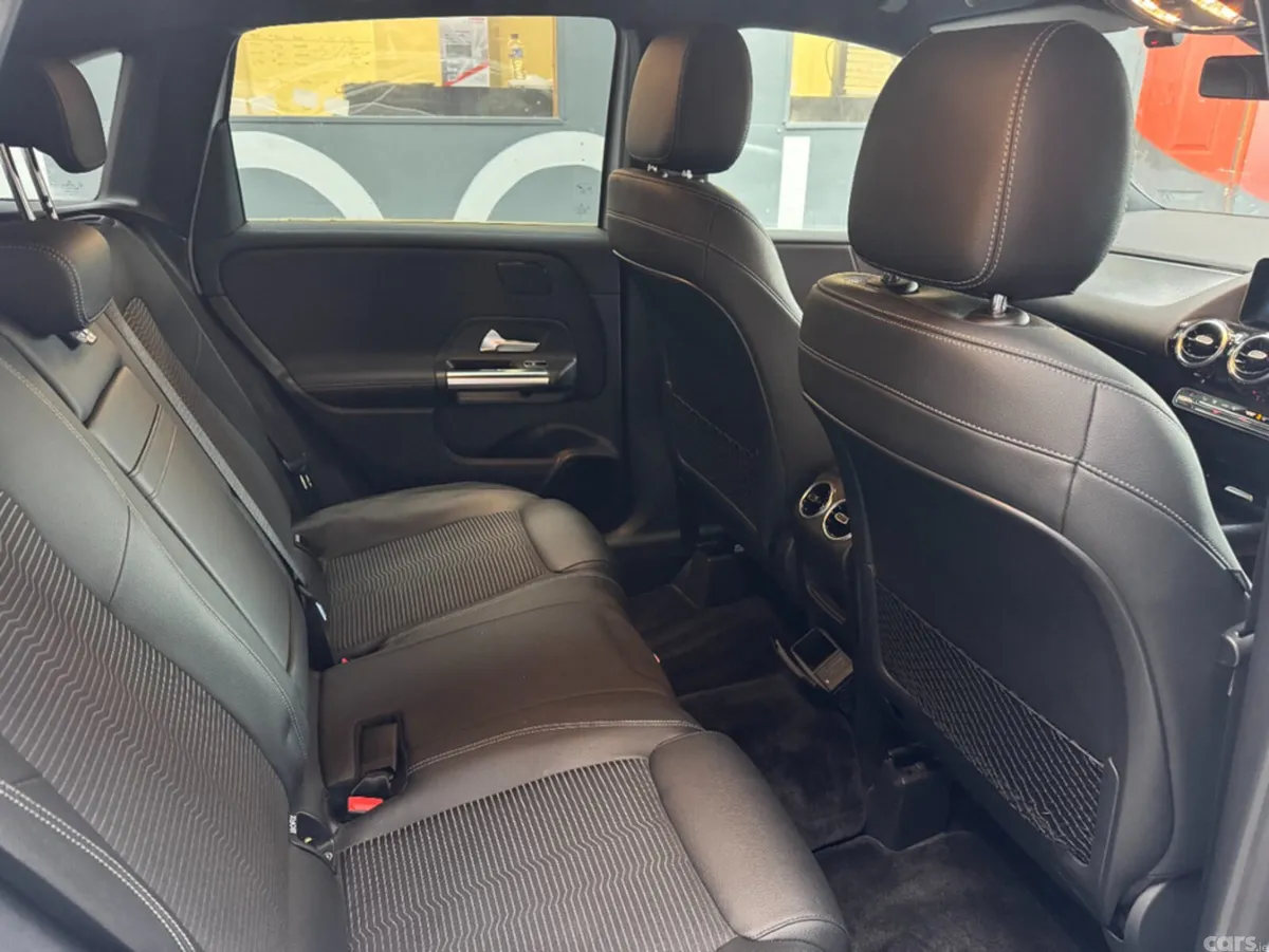Mercedes-Benz B-Class Hatchback, Diesel, 2020, White