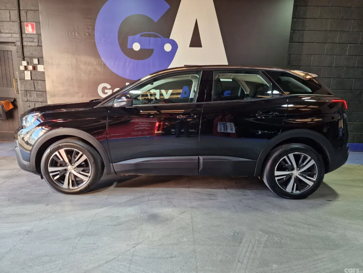 Peugeot 3008 Hatchback, Diesel, 2018, Black
