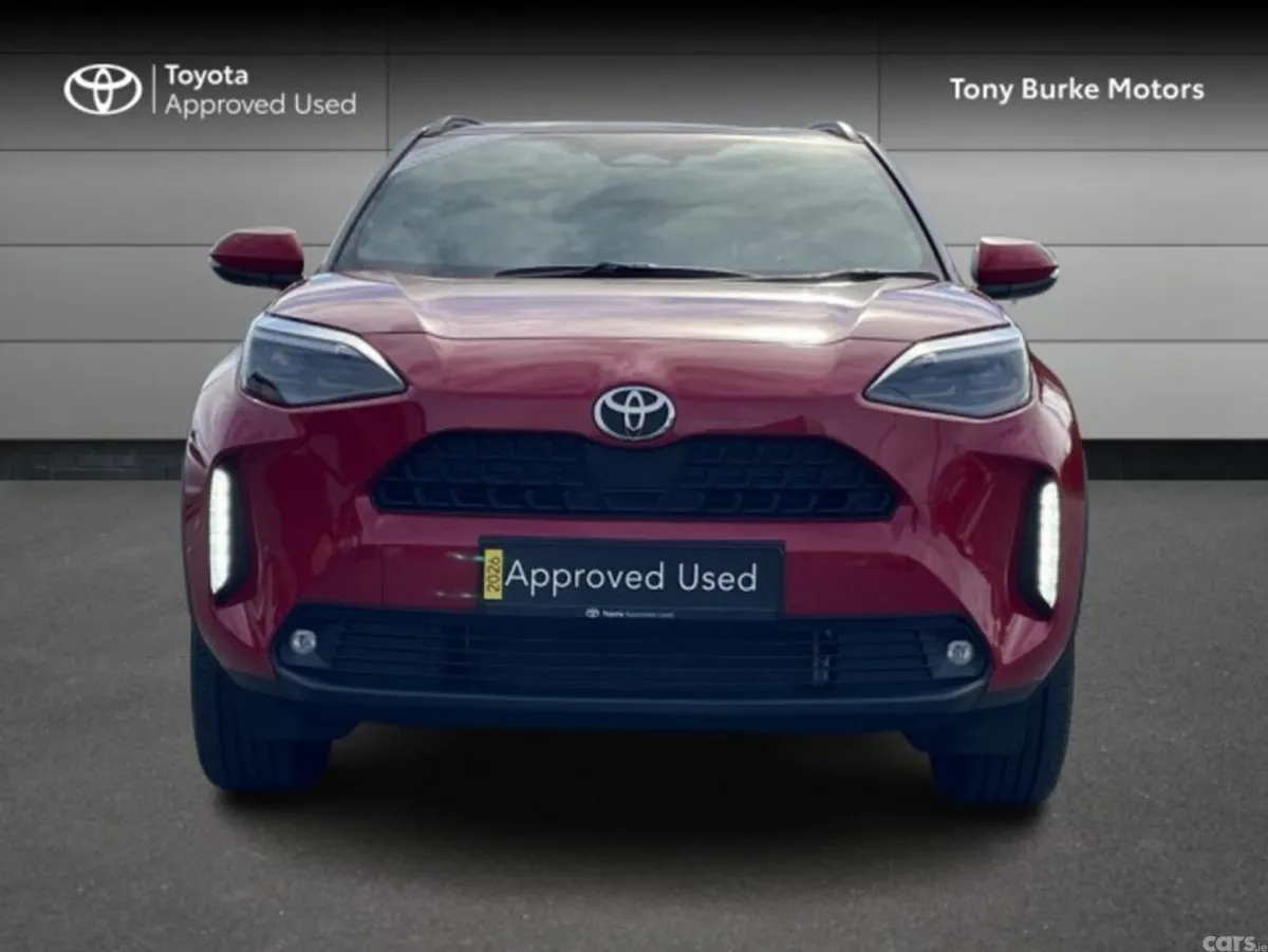 Toyota Yaris Cross Hatchback, Petrol Hybrid, 2026, Red