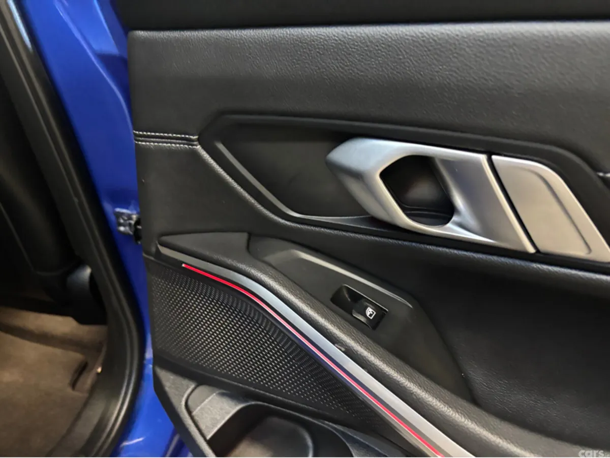 BMW 3-Series Saloon, Diesel, 2021, Blue